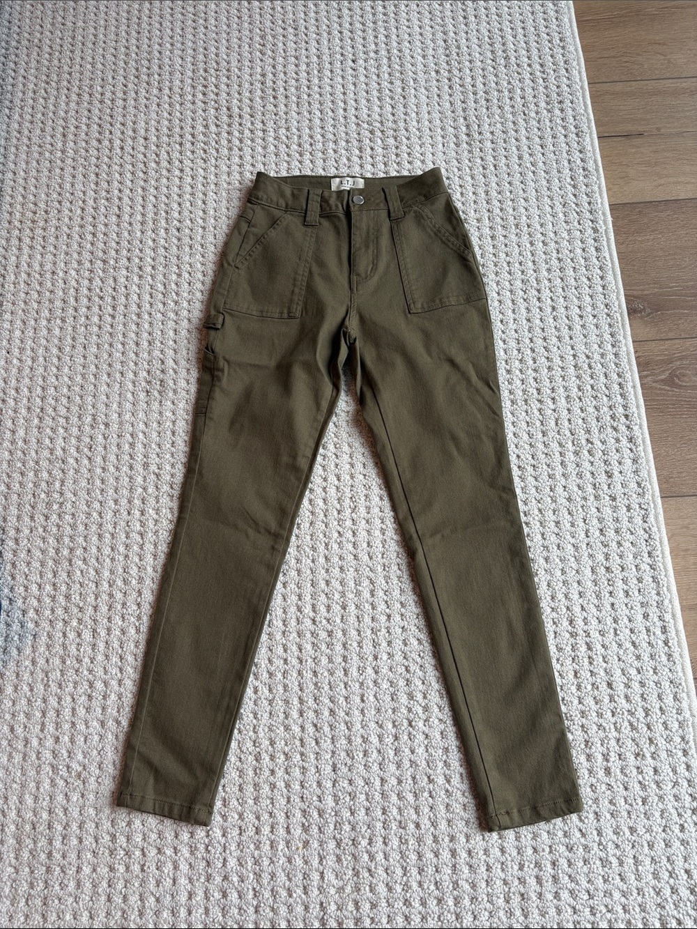 LTJ Skinny Green Pant